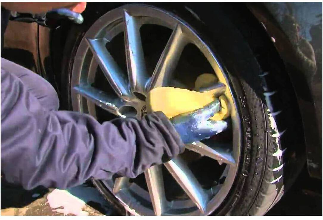3M Car Care India - 3M Mag & Alloy Wheel Polish Treatment can spin some  magic for sure. When was the last time you saw a cleaner wheel?
